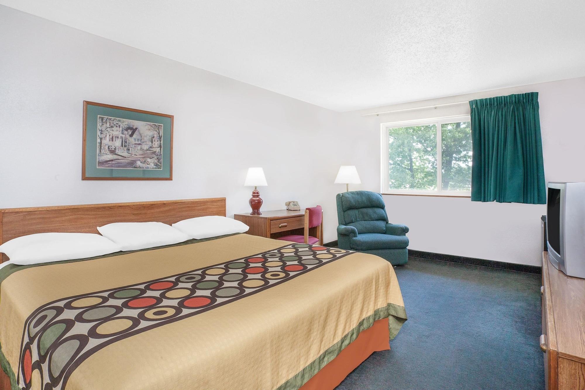 Super 8 By Wyndham Queensbury Glens Falls Eksteriør bilde