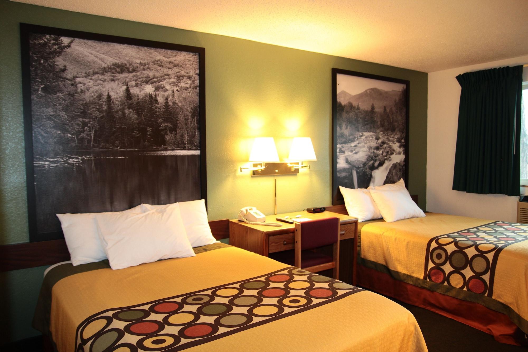 Super 8 By Wyndham Queensbury Glens Falls Eksteriør bilde